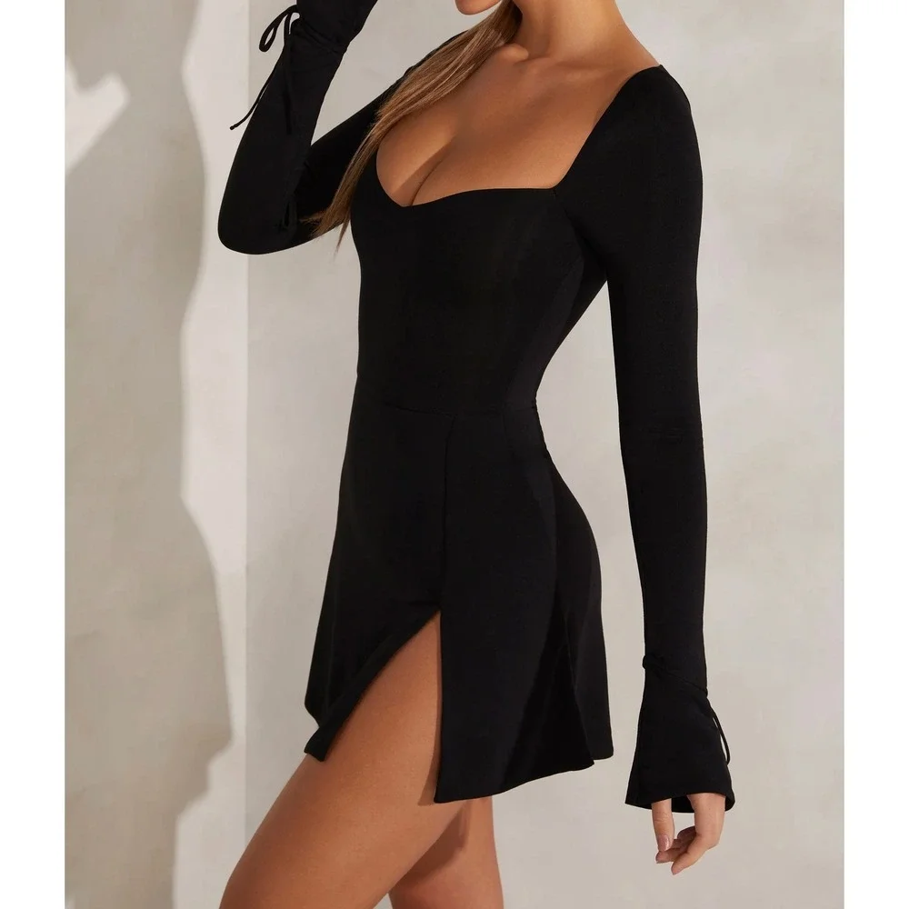 Oh Polly Black Long Sleeve Sweetheart Mini Dress‎ with Side Slit US 4 NWT